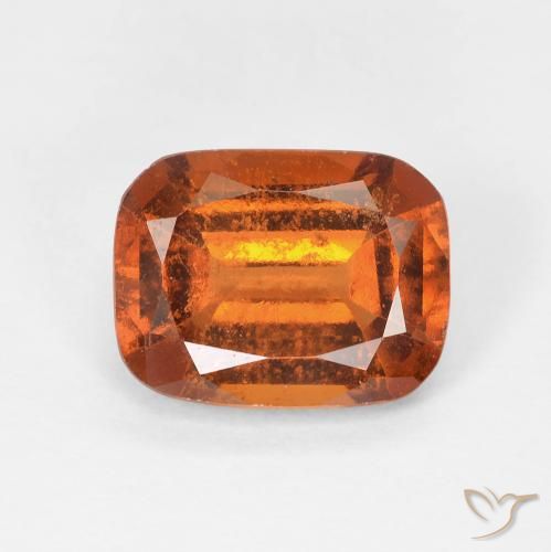 2.28ct 자연스러운 Medium Dark-Orange 헤소나이트 가넷, 방석, VS