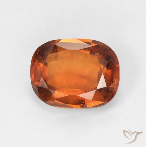 2.39ct 자연스러운 딥 오렌지 헤소나이트 가넷, 방석, VS