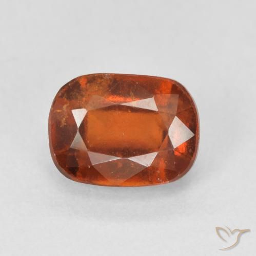 2.43ct 자연스러운 붉은 오렌지 헤소나이트 가넷, 방석, VS