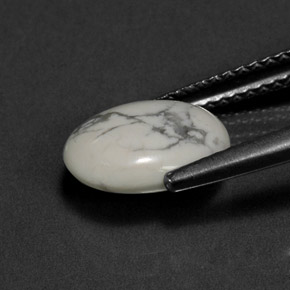 2.28캐럿 천연 회백색 하울라이트, 타원형 컷, 불투명체