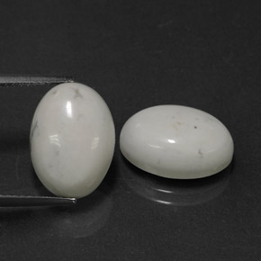 12.74캐럿 천연 밝은 회백색 하울라이트 보석, 타원형 컷, 14.2×10.5 mm, 불투명체