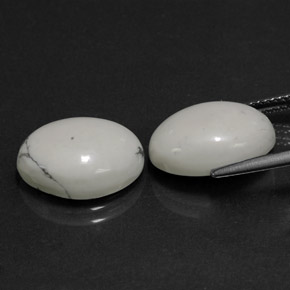 11.94캐럿 천연 밝은 회백색 하울라이트 보석, 타원형 컷, 14.4×10.5 mm, 불투명체