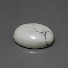 9.10캐럿 천연 회백색 하울라이트, 타원형 컷, 16.7×12.8 mm, 불투명체