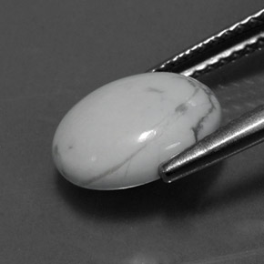 2.55캐럿 천연 회백색 하울라이트, 타원형 컷, 10.1×8.1 mm, 불투명체