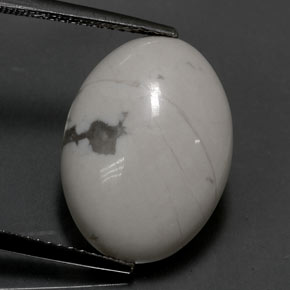 9.53캐럿 천연 회백색 하울라이트, 타원형 컷, 17.8×13.1 mm, 불투명체