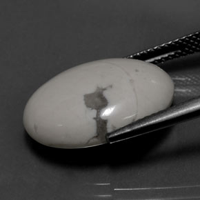 9.53캐럿 천연 회백색 하울라이트, 타원형 컷, 17.8×13.1 mm, 불투명체