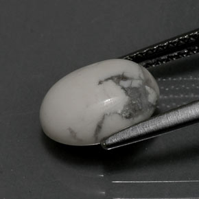 2.30캐럿 천연 회백색 하울라이트, 타원형 컷, 9.5×7.9 mm, 불투명체