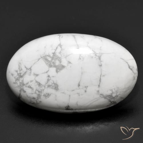 22.76ct 자연스러운 회백색 하울라이트, 타원형, 불투명체