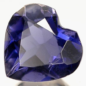 0.55캐럿 천연 바이올렛 블루 아이올라이트, 하트 모양, 6.1×5.9 mm, VS
