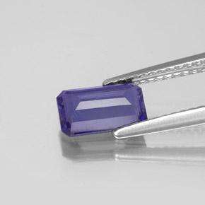 0.88캐럿 천연 바이올렛 블루 아이올라이트, 에메랄드 컷, 8.2×5.3 mm, VS