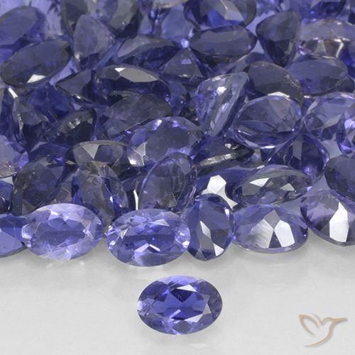 0.40ct 자연스러운 은빛 파란색 아이올라이트, 타원형, VS