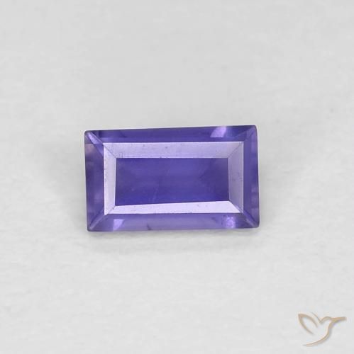 0.23ct 자연스러운 밝은 보라색 아이올라이트, 바게트, VS