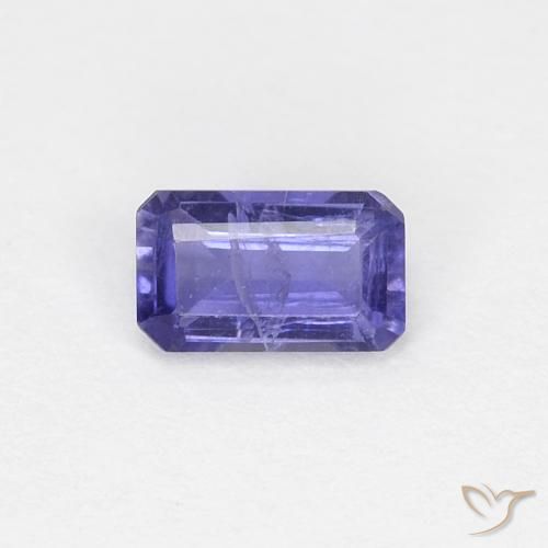 0.24ct 자연스러운 딥 퍼플 아이올라이트, 에메랄드 컷, SI
