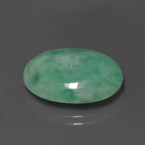 12.72캐럿 천연 그린 경옥, 타원형 컷, 19.3×13.5 mm, 불투명체