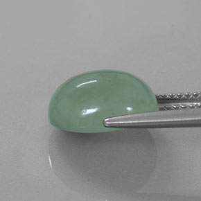 6.83캐럿 천연 그린 경옥, 타원형 컷, 11.7×10.3 mm, 투명한