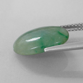 4.88캐럿 천연 그린 경옥, 타원형 컷, 13.8×10.3 mm, 투명한