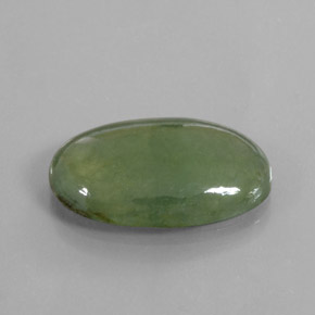 8.99캐럿 천연 그린 경옥, 타원형 컷, 18.1×11.6 mm, 투명한