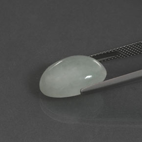 10.25캐럿 천연 파스텔 그린 비취, 타원형 컷, 투명한