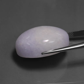 60.38캐럿 천연 라벤더 경옥, 타원형 컷, 25.8×20.4 mm, 불투명체