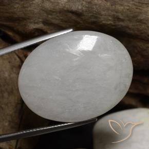 42.87캐럿 천연 회백색 경옥, 타원형 컷, 29.7×22.8 mm, 투명한