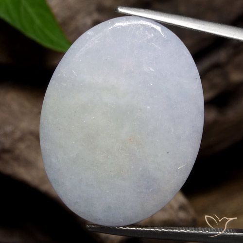 32.25ct 자연스러운 연한 청회색 비취, 타원형, 불투명체