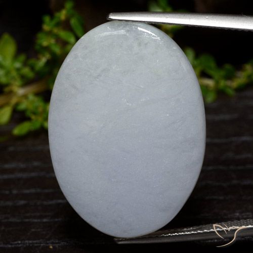 33.11ct 자연스러운 밝은 회색 비취, 타원형, 불투명체
