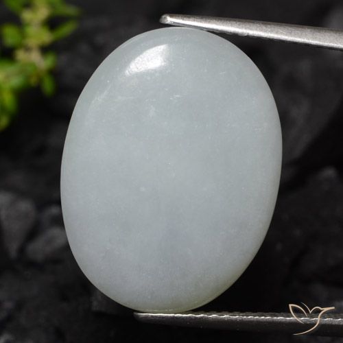 12.63ct 자연스러운 밝은 회색 비취, 타원형, 투명한