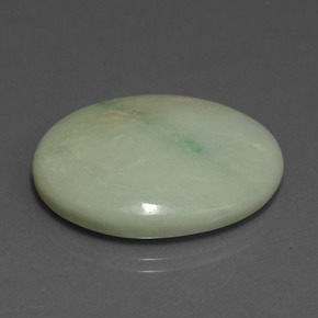 38.26캐럿 천연 그린 경옥, 타원형 컷, 29.4×21.5 mm, 불투명체
