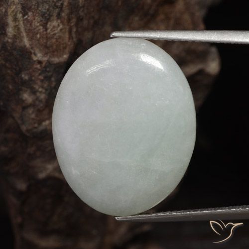 16.93ct 자연스러운 회녹색 비취, 타원형, 투명한