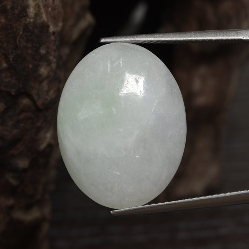 16.87캐럿 천연 녹빛 화이트 경옥, 타원형 컷, 21.9×17 mm, 투명한