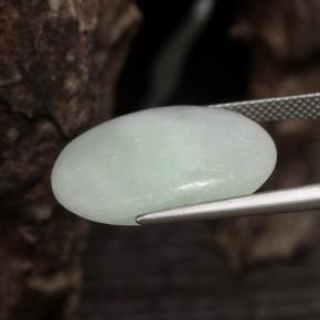 16.87캐럿 천연 녹빛 화이트 경옥, 타원형 컷, 21.9×17 mm, 투명한