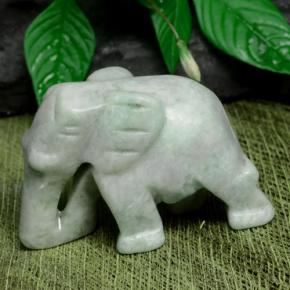 121.03캐럿 천연 옅은 녹색 비취, 멋진 모양, 불투명체