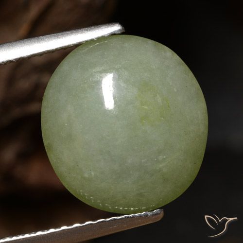 5.65ct 자연스러운 따뜻한 녹색 비취, 타원형, 투명한