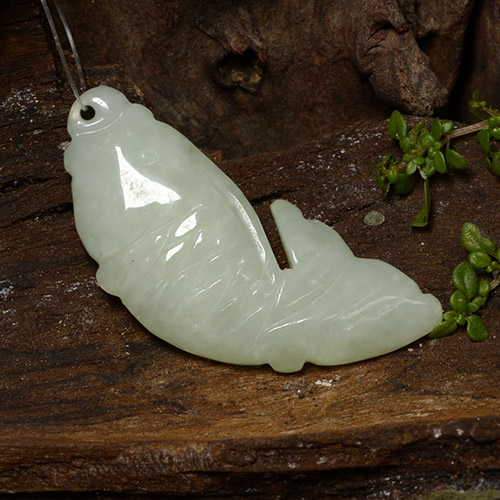 27.18캐럿 천연 미디엄 그린 비취, 멋진 모양, 투명한