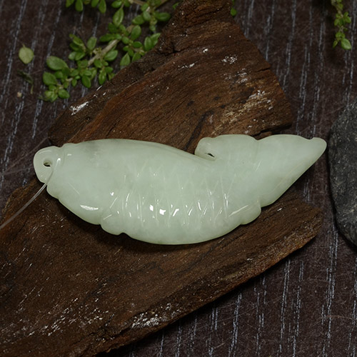 25.28캐럿 천연 미디엄 그린 비취, 멋진 모양, 투명한