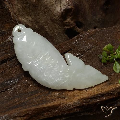 30.39캐럿 천연 회백색 비취, 멋진 모양, 투명한