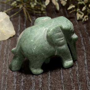 140.74캐럿 천연 그린 경옥, 멋진 모양, 35.7×18.8 mm, 불투명체