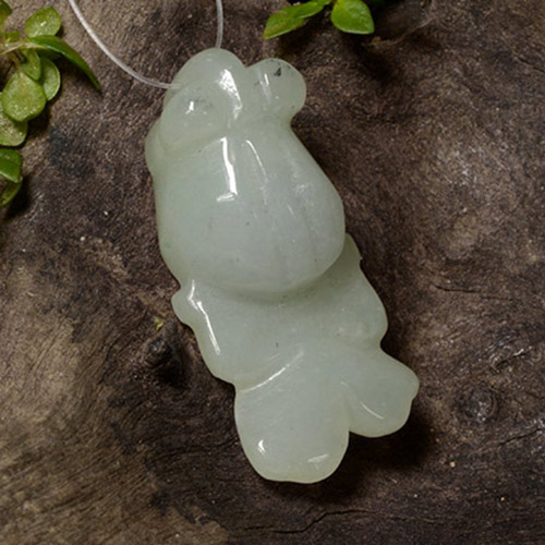 28.04캐럿 천연 회녹색 비취, 멋진 모양, 투명한