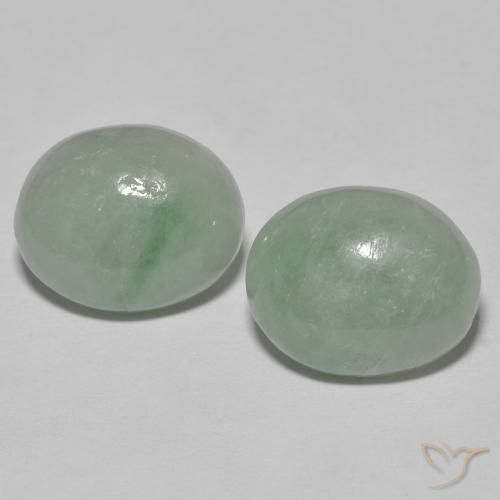 10.08캐럿 천연 Medium Light Green 비취 보석, 타원형, 불투명체