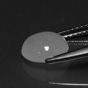 2.20캐럿 천연 하얀색 비취, 타원형 컷, 투명한