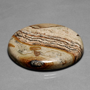 64.35캐럿 천연 멀티컬러 재스퍼, 타원형 컷, 38.2×32 mm, 불투명체