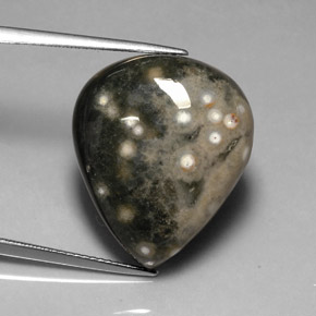 24.92캐럿 천연 멀티컬러 재스퍼, 배 모양, 23.1×19.5 mm, 불투명체