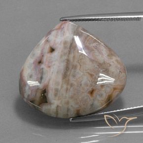 32.85ct 자연스러운 다색 벽옥, 배 모양, 불투명체