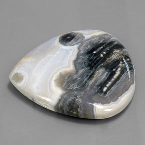 137.25캐럿 천연 멀티컬러 재스퍼, 배 모양, 49.9×48.8 mm, 불투명체
