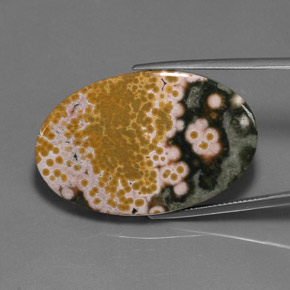 38.01캐럿 천연 다색 벽옥, 타원형 컷, 불투명체