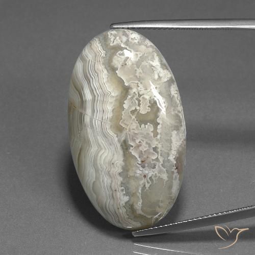 37.12ct 자연스러운 다색 벽옥, 타원형, 불투명체