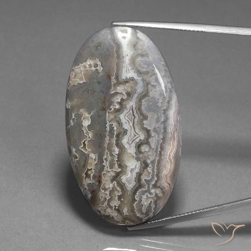 53.45ct 자연스러운 다색 벽옥, 타원형, 불투명체