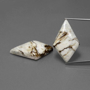 캐럿 천연 다색 벽옥 보석, 멋진 모양, 불투명체