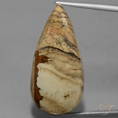 26.95ct 자연스러운 다색 벽옥, 배 모양, 불투명체