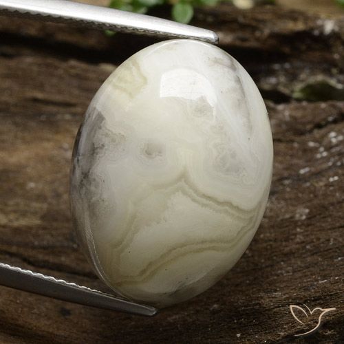 17.21ct 자연스러운 다색 벽옥, 타원형, 불투명체